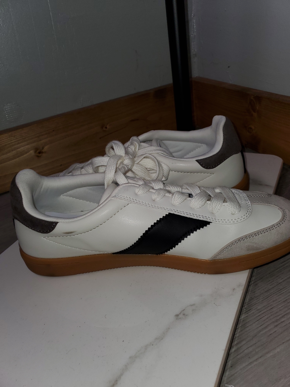Classic White Leather Women’s Sneaker with Black Stripe